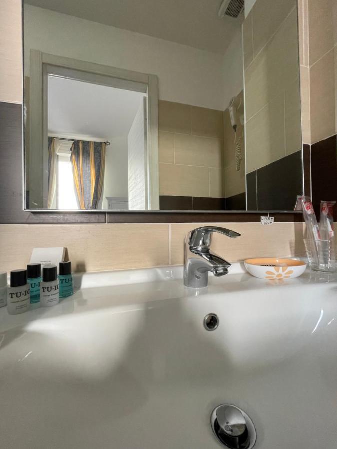 Ad Cavour Luxury Rooms - By Ad Roma Exterior foto